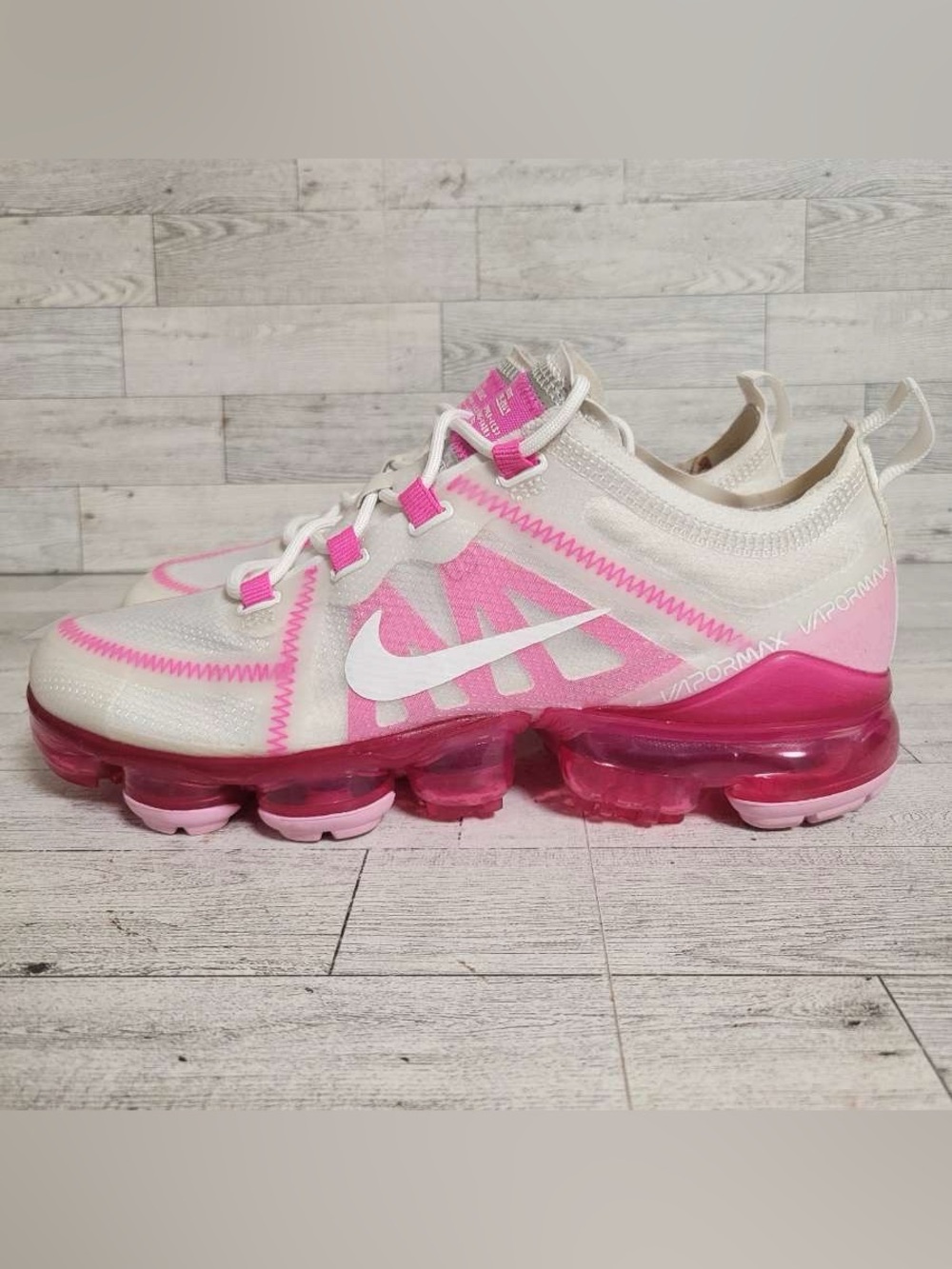 Women’s Nike Air VaporMax 2019 Summit White Pink Athletic Sneakers Shoes Size 7